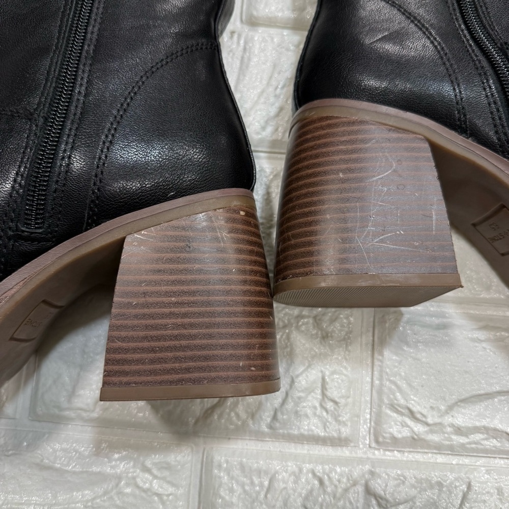 Sun + Stone Women's Black Aleenn Zipper Foam Comfort Dress Heel Booties 6.5 - Picture 4 of 9